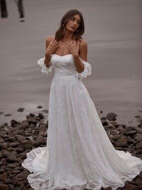 Madi Lane Carmi Ivory Size 8 Wedding Dress